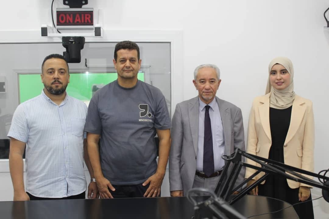 احتضنت المدرسة لقاءً إعلاميًا لمناقشة القضية الصحراوية وأبعادها التاريخية والسياسية والإعلامية